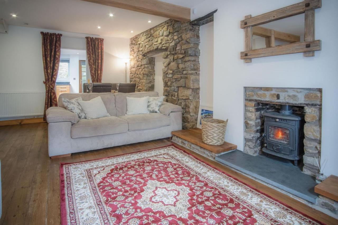 Church Terrace - 3 Bedroom Cottage - Сондерсфут Экстерьер фото